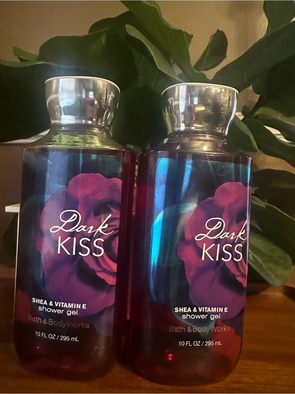 Bath & Body Works Dark Kiss Shower Gel Set Of 2 Signature Collection